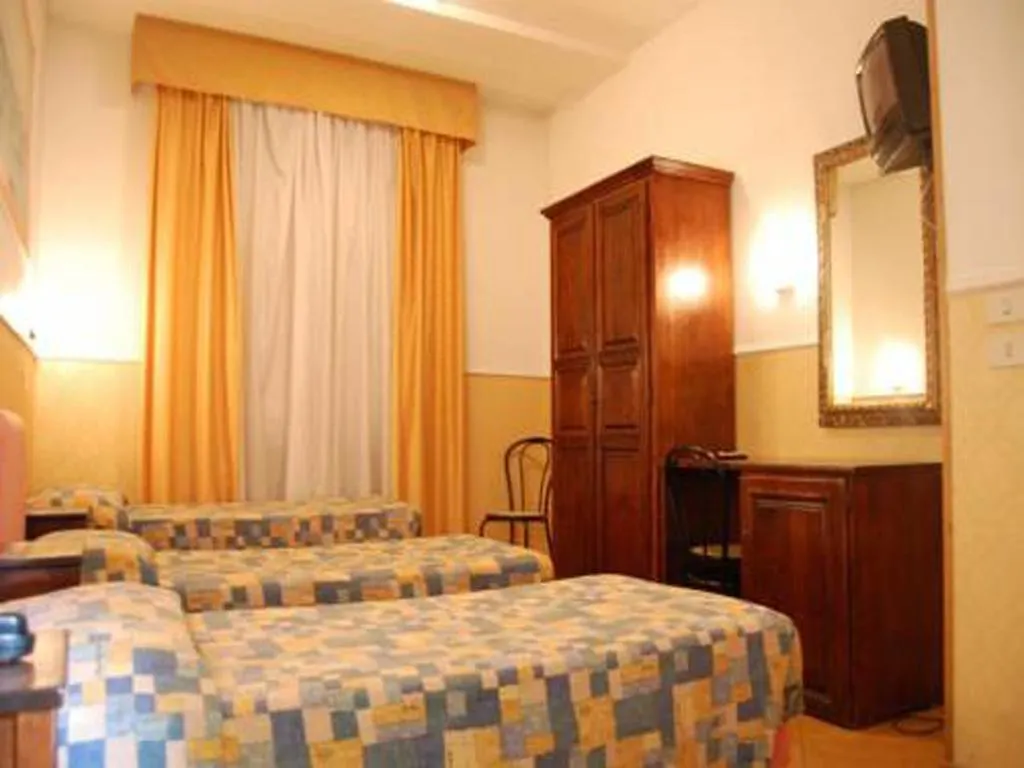 Hotel Ascot Florence 3*,